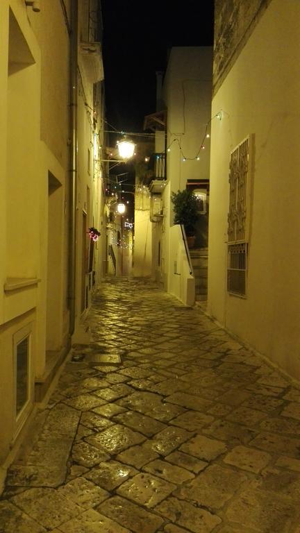 Domusfrumenti Oria  Exterior photo