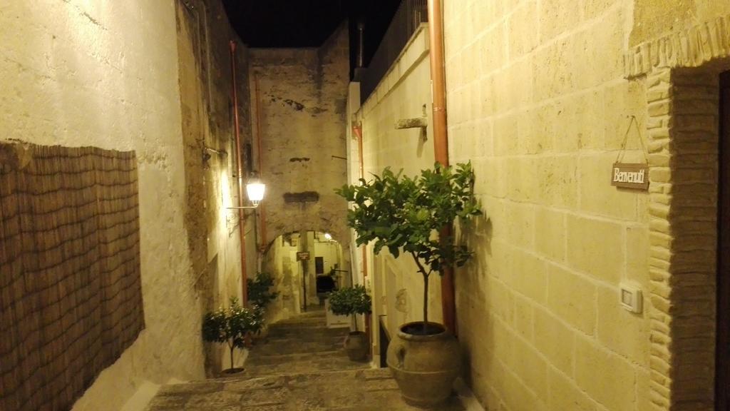 Domusfrumenti Oria  Exterior photo